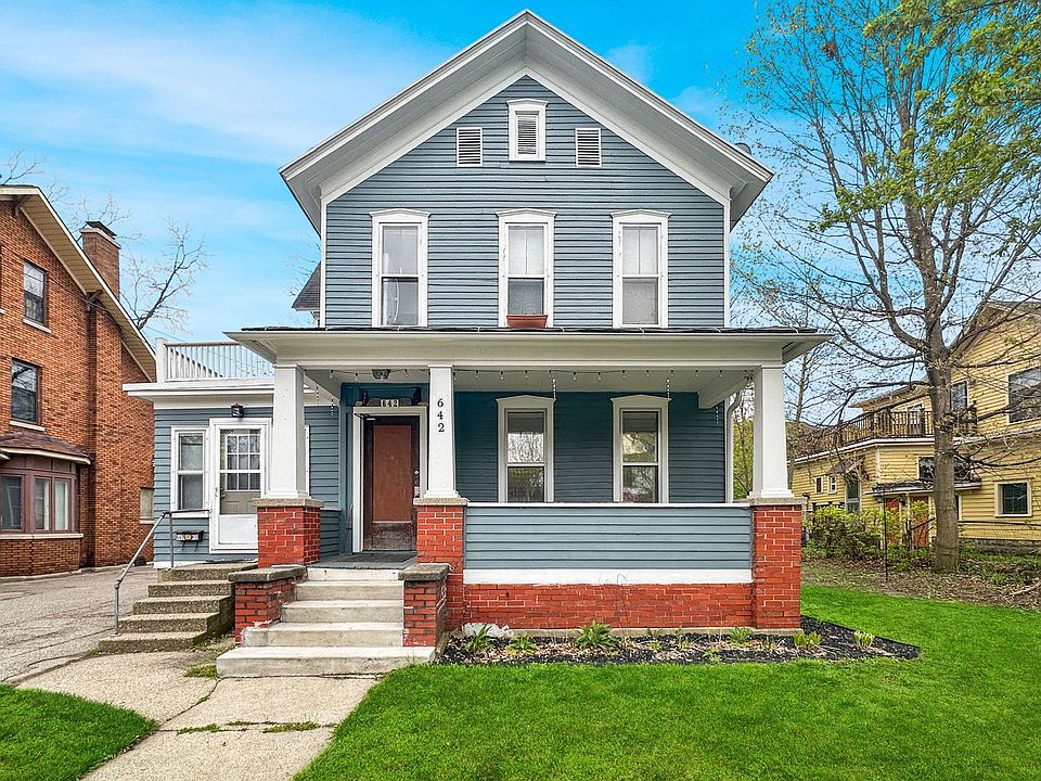 1st image of 642 Cherry St SE #3