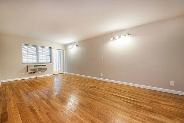 Rented by Bold New York | media 2