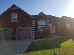 1512 Green Grove Way, Clarksville, TN 37043