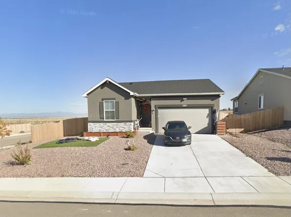 2227 Sunrise Ln, Pueblo, CO 81008