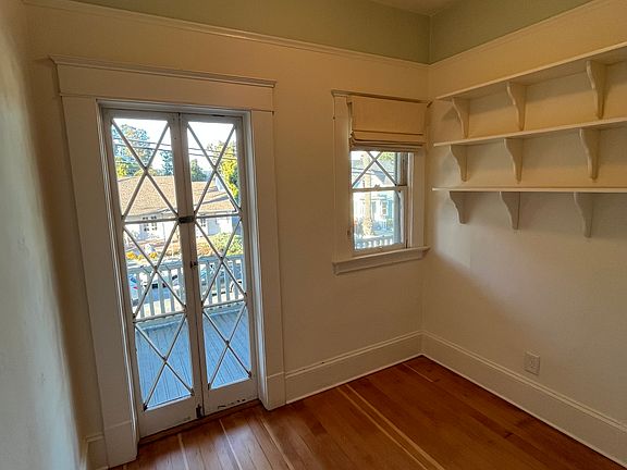Office/small room (no closet, but lots of shelves)