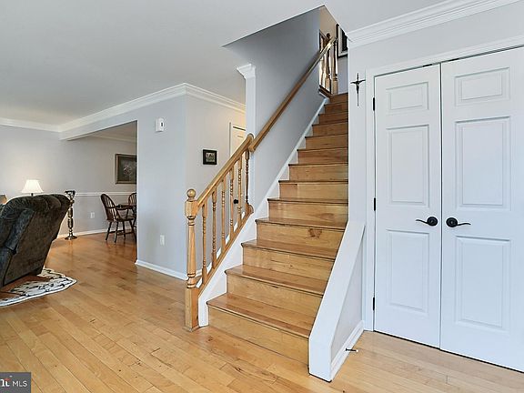 4th image of 10008 Downeys Wood Ct