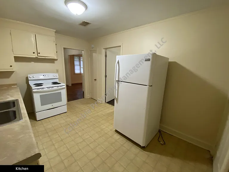 3056 Truman St — Photo 11