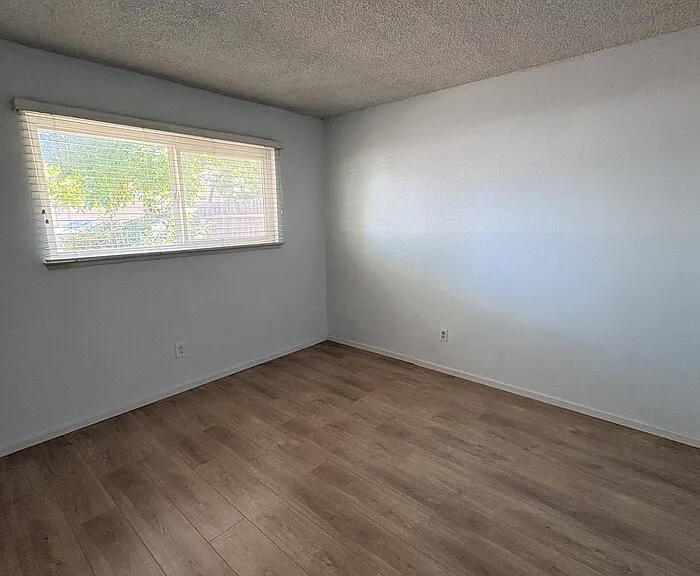 6031 Rowan Way — Photo 9