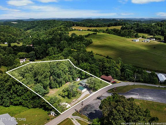 2nd image of 2473 Long Hollow Rd