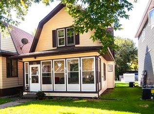 1719 University Ave, Grand Forks, ND 58203