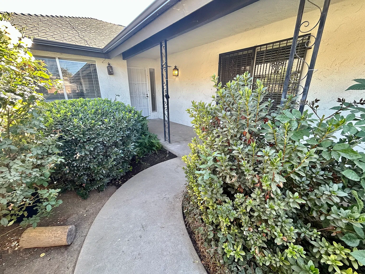 2 bed, 1446 sqft, $1,995 — Photo 3