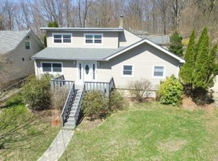 27 Gold Mine Rd, Budd Lake, NJ 07828