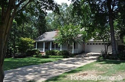 Front of home
						:
						Large front porch and double carport.