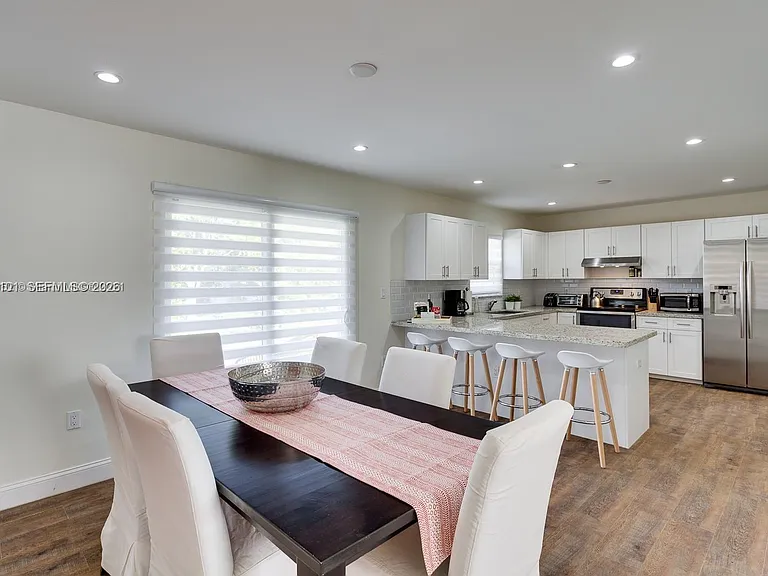 6260 SW 58th Pl — Photo 4