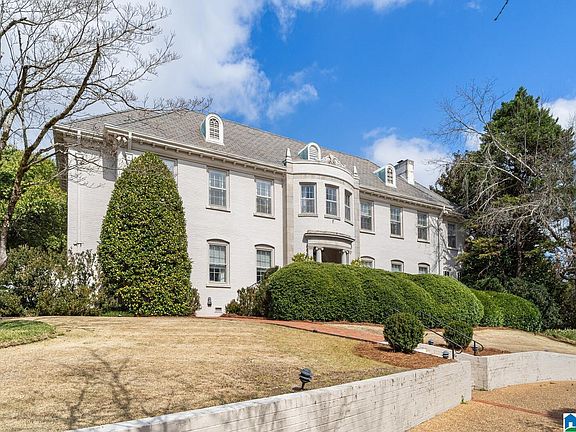 3rd image of 2 Rockledge Rd