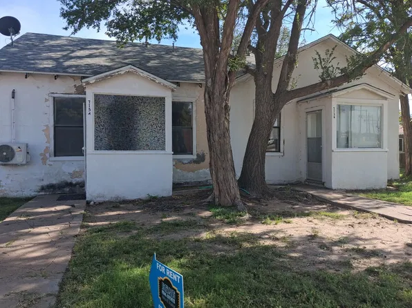 715 W 1st St, Portales, NM 88130