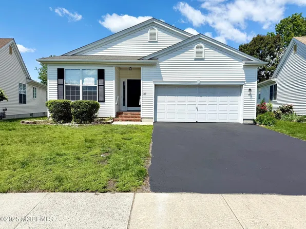37 Tennyson Road, Brick, NJ 08724