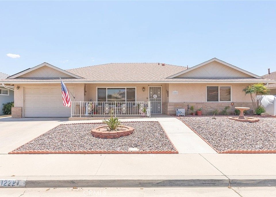 1st image of 1221 Ashwood Way