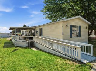 616 Barefoot Ln, Port Sanilac, MI 48469
