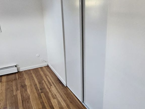 3rd image of 523-525 Lowell St #1