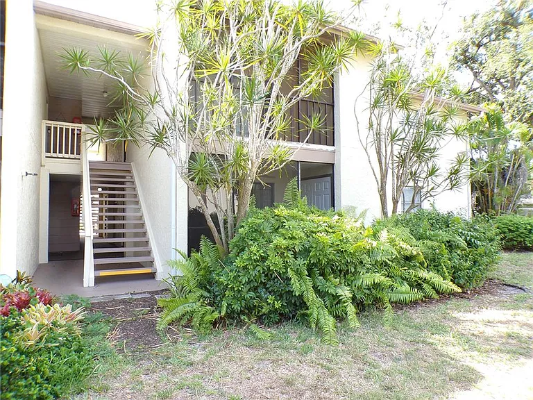 634 Bird Bay Dr E #102 — Photo 3