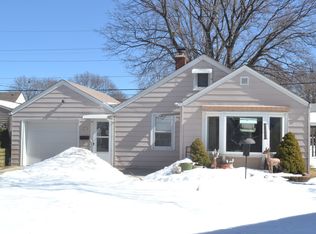 3216 S 56th St, Milwaukee, WI 53219