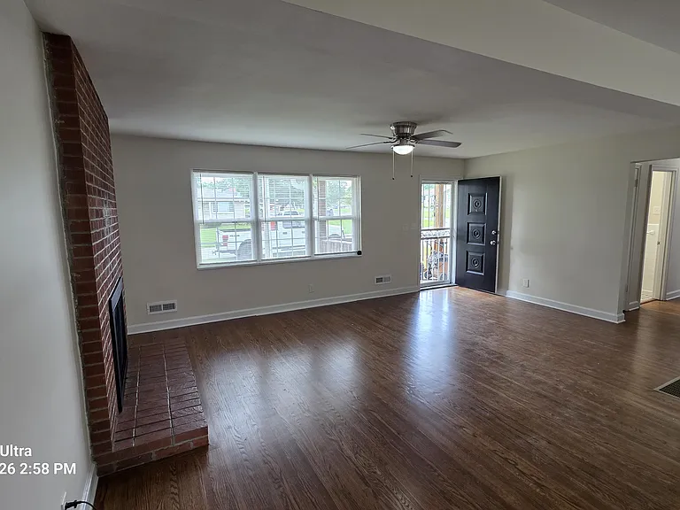 4829 Fielding Way — Photo 3