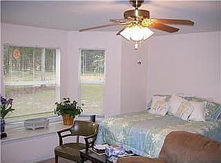 2nd bedroom very large
