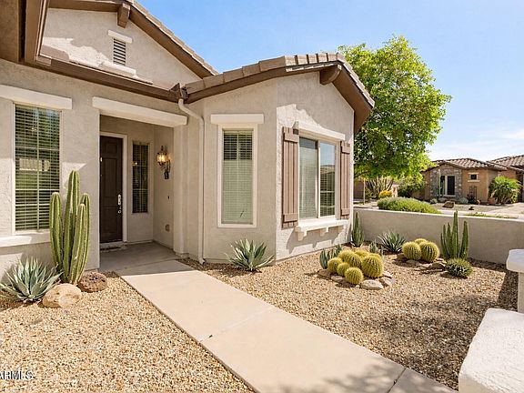 3rd image of 26474 W RUNION Drive