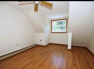 63 Stonehenge Rd, Londonderry, NH 03053