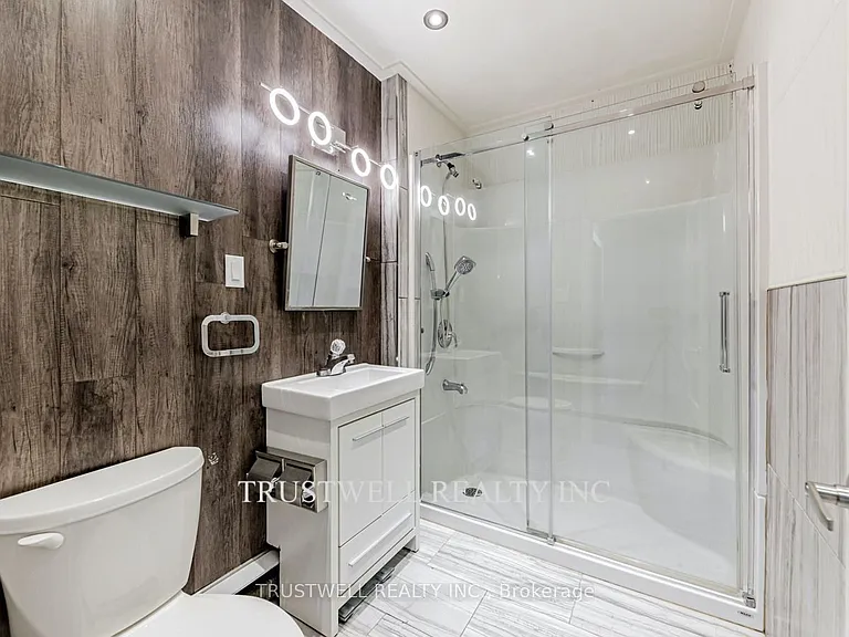 105 Mary St E #3 — Photo 19