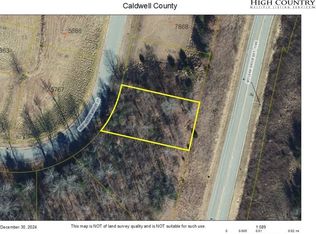 403 SE Huntington Woods St, Lenoir, NC 28645