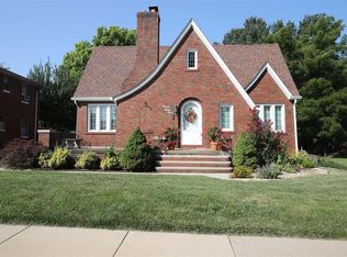 1428 Milton Rd, Alton, IL 62002