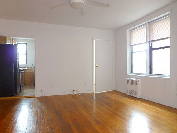 2nd image of 70 Park Ter E APT 4G