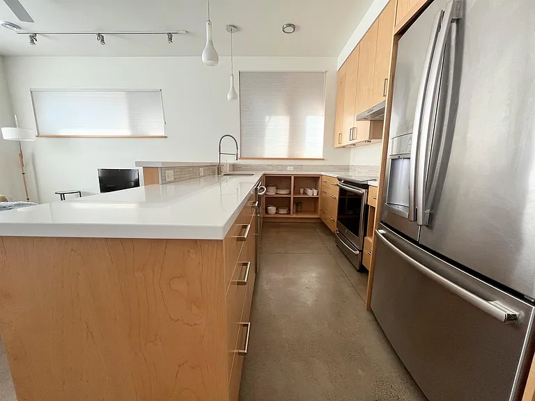 2743 Friendly Aly — Photo 10
