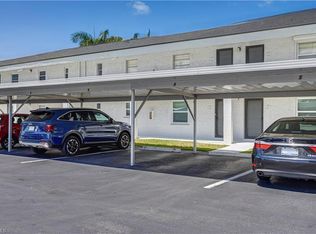 4126 Belair Ln APT B10, Naples, FL 34103