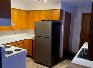 W2210 Ledgeview Rd, Green Lake, WI 54941