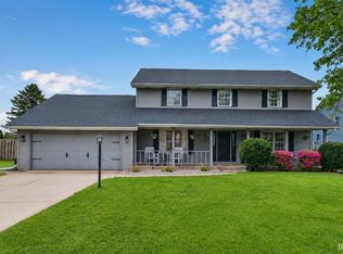 11656 Black Friars Ln, Mishawaka, IN 46545