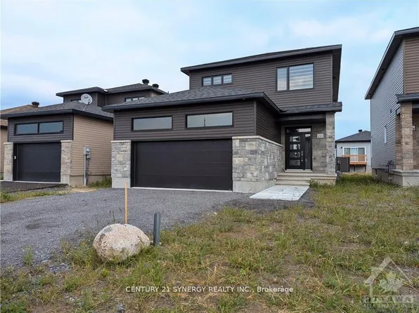 527 Chambord St, Alfred And Plantagenet, ON K0A 3K0