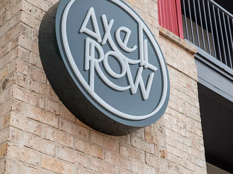 Axel Row Apartments — Photo 11