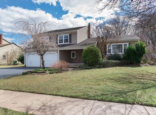 315 McKinley Ave, Edison, NJ
