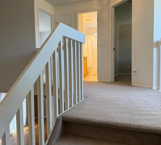 stairs to upper bedrooms