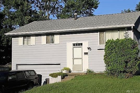 1st image of 637 Bowser Dr