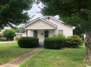 512 S Carbon St, Marion, IL 62959