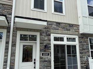 12107 Rossini Dr, Princeton, NJ 08540