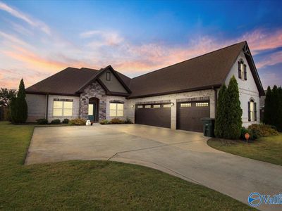 325 Summerglen Rd SW, Madison, AL, 35756