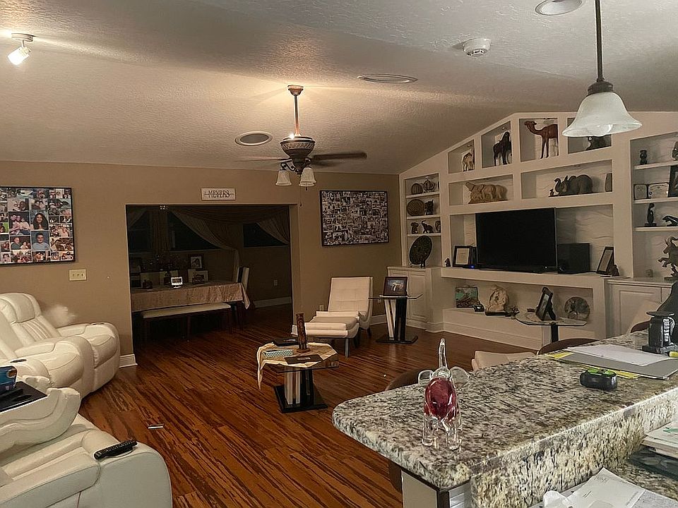 2nd image of 2486 Kingdom Ave