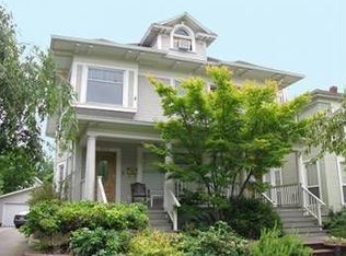 612-614 NE Tillamook St, Portland, OR 97212