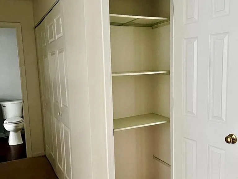 706 Cambridge Ct — Photo 21