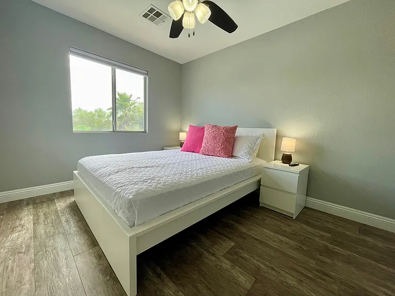 10555 Lilac Tree Ave — Photo 10