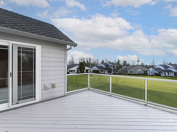 5th image of 3408 SE Baypoint Dr
