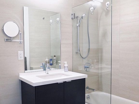 4th image of 237 Shipley St #406