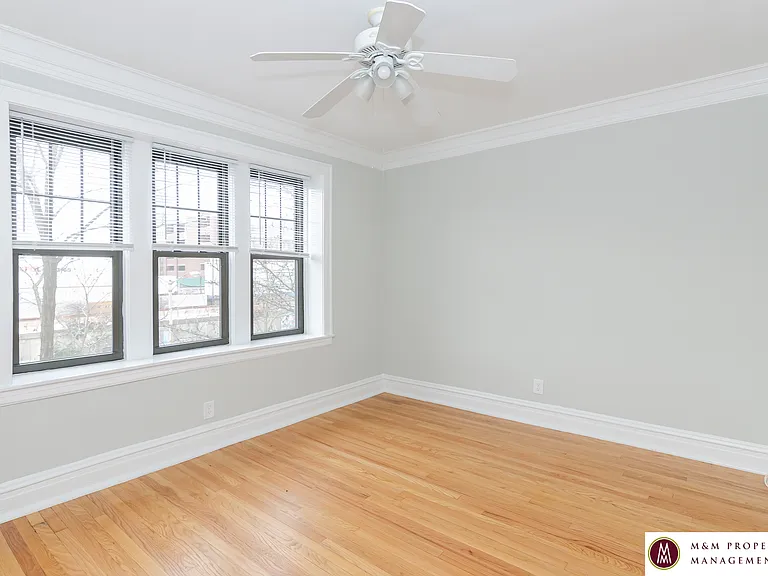 1010 North Boulevard — Photo 22