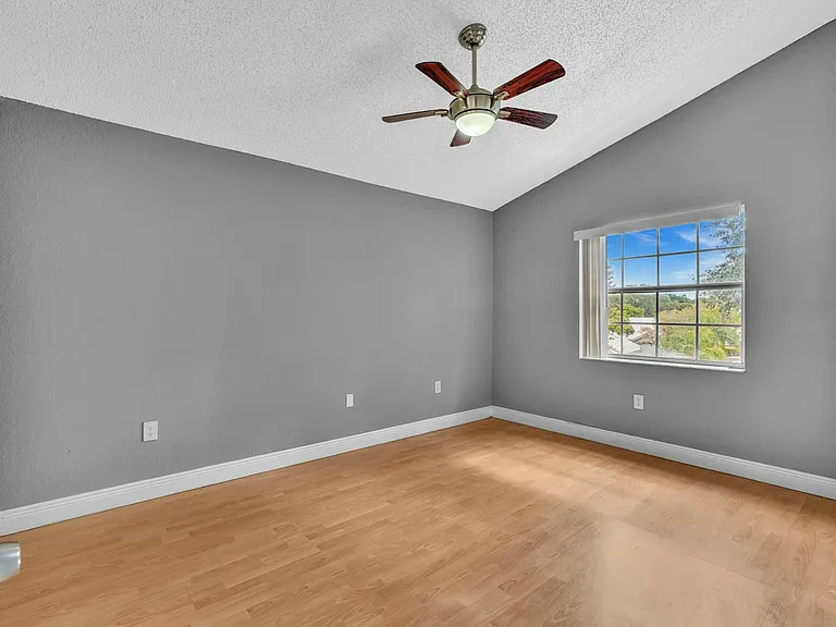 5200 NW 31st Ave #43 — Photo 3